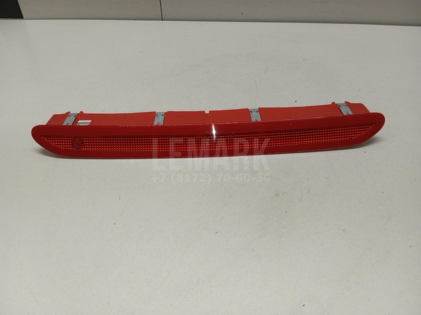 Фонарь задний (стоп сигнал) 5K0945087B VAG