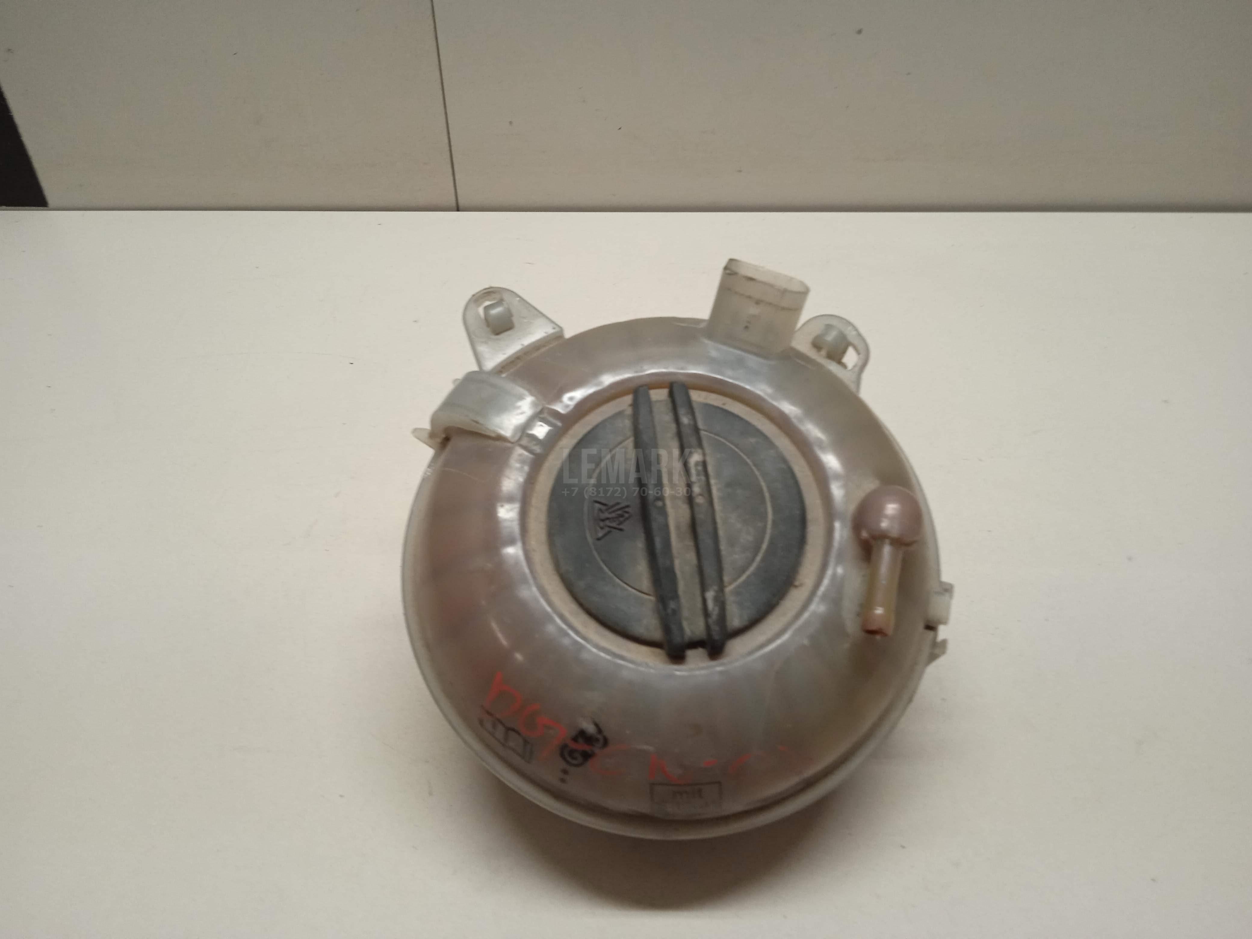Бачок расширительный 5QD121407D VAG