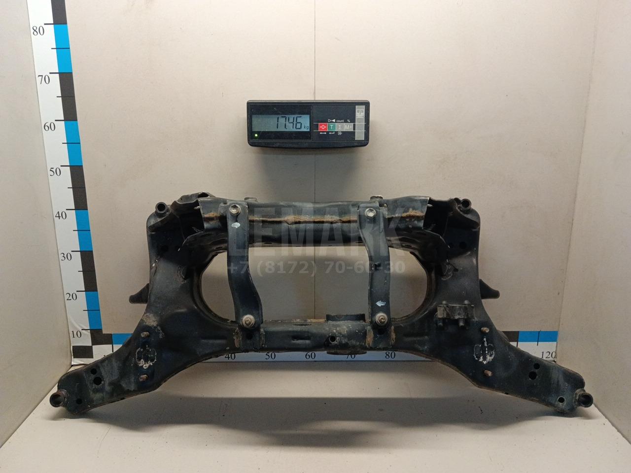Балка задняя 55401JD01A Nissan