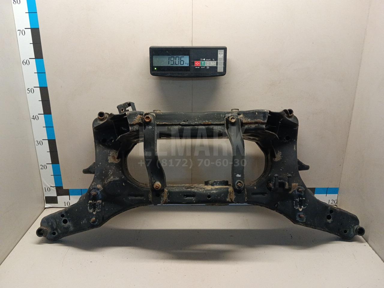 Балка задняя 55401JD01A Nissan