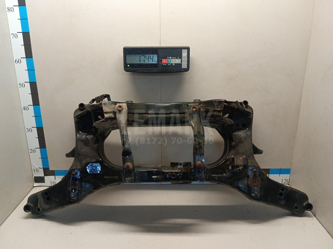 Балка задняя 55401JD01A Nissan