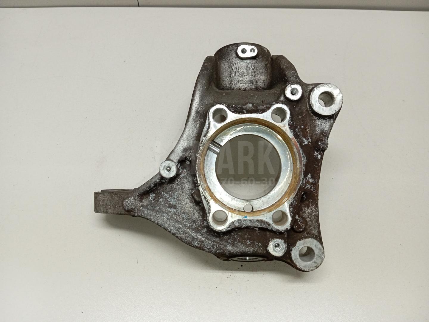 Кулак поворотный передний правый 3C0407254F VAG