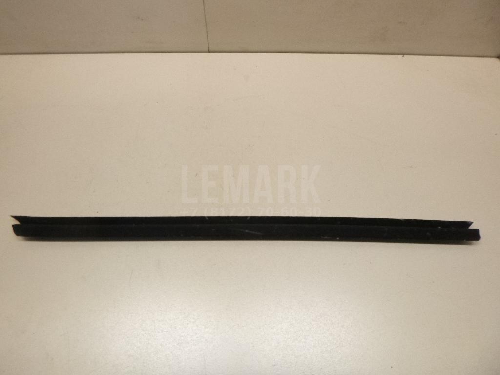 Накладка стекла переднего правого для  BMW 5-serie E60/E61 2003-2009