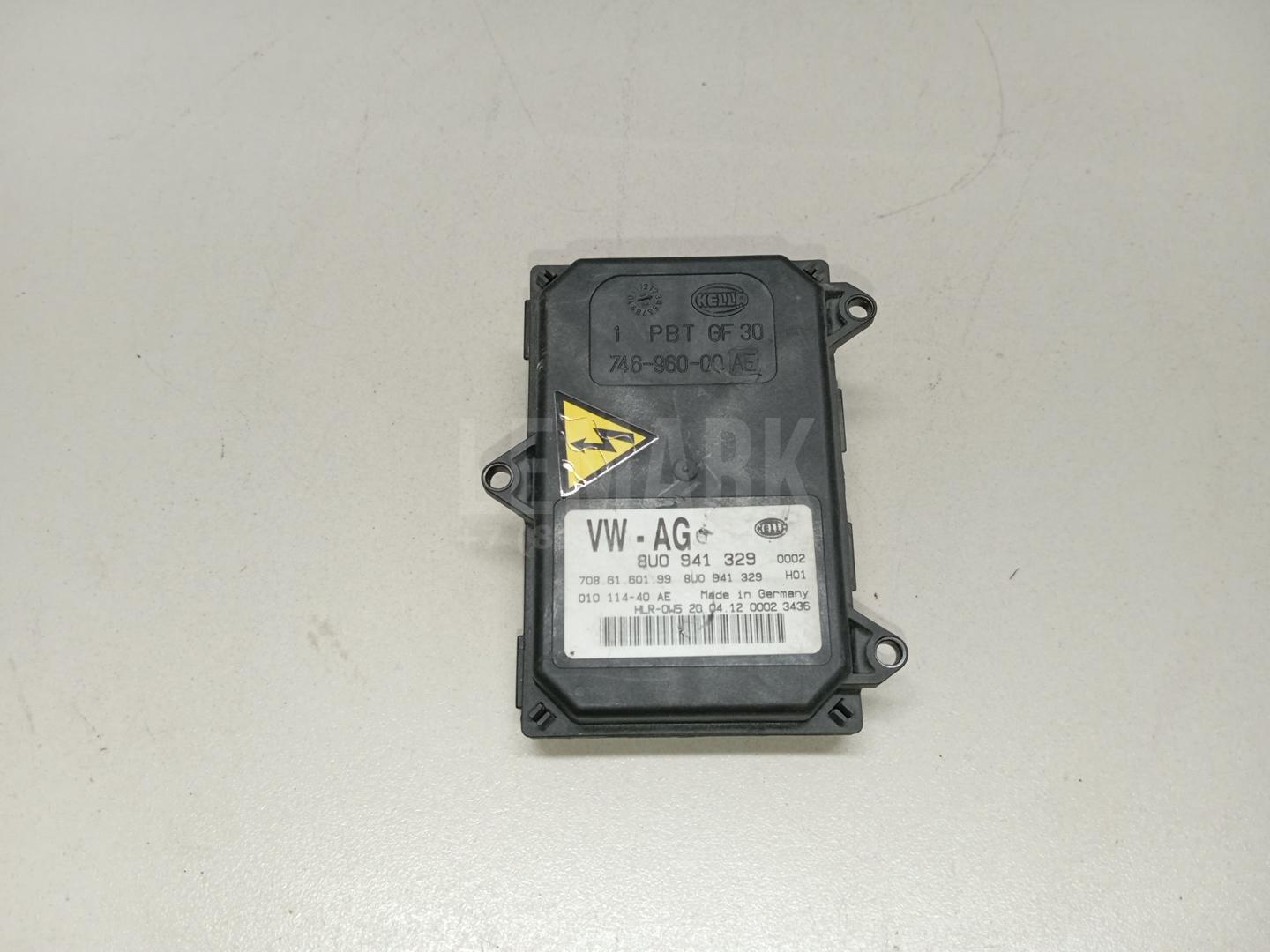 Блок управления светом 8U0941329 VAG