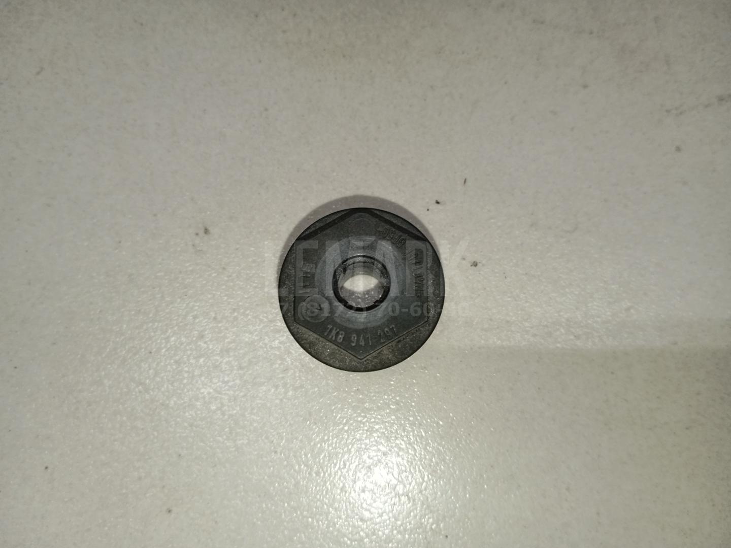 Крепеж фары 1K8941297 VAG