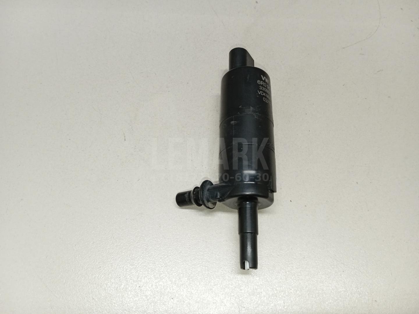 Насос омывателя фар 6R0955681 VAG