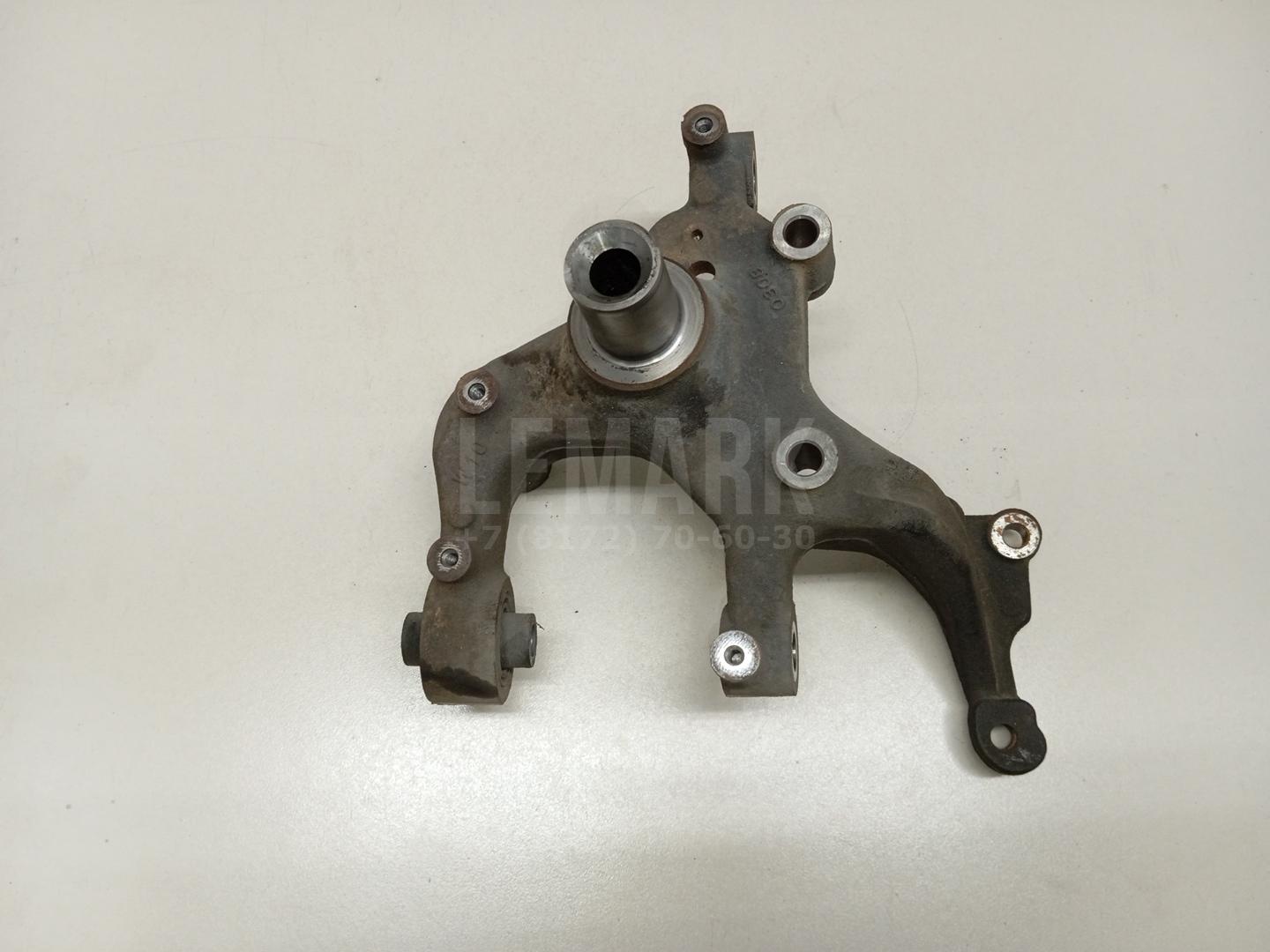Кулак поворотный задний правый 5C0505436A VAG