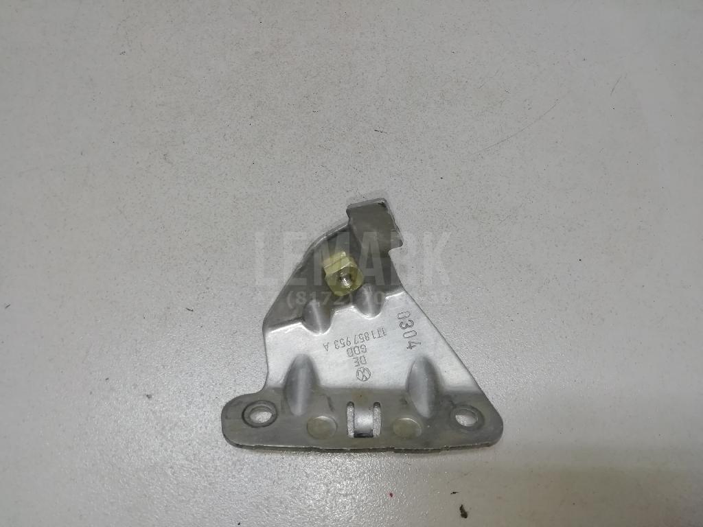 Кронштейн (сопут. товар) 1T1857953A VAG
