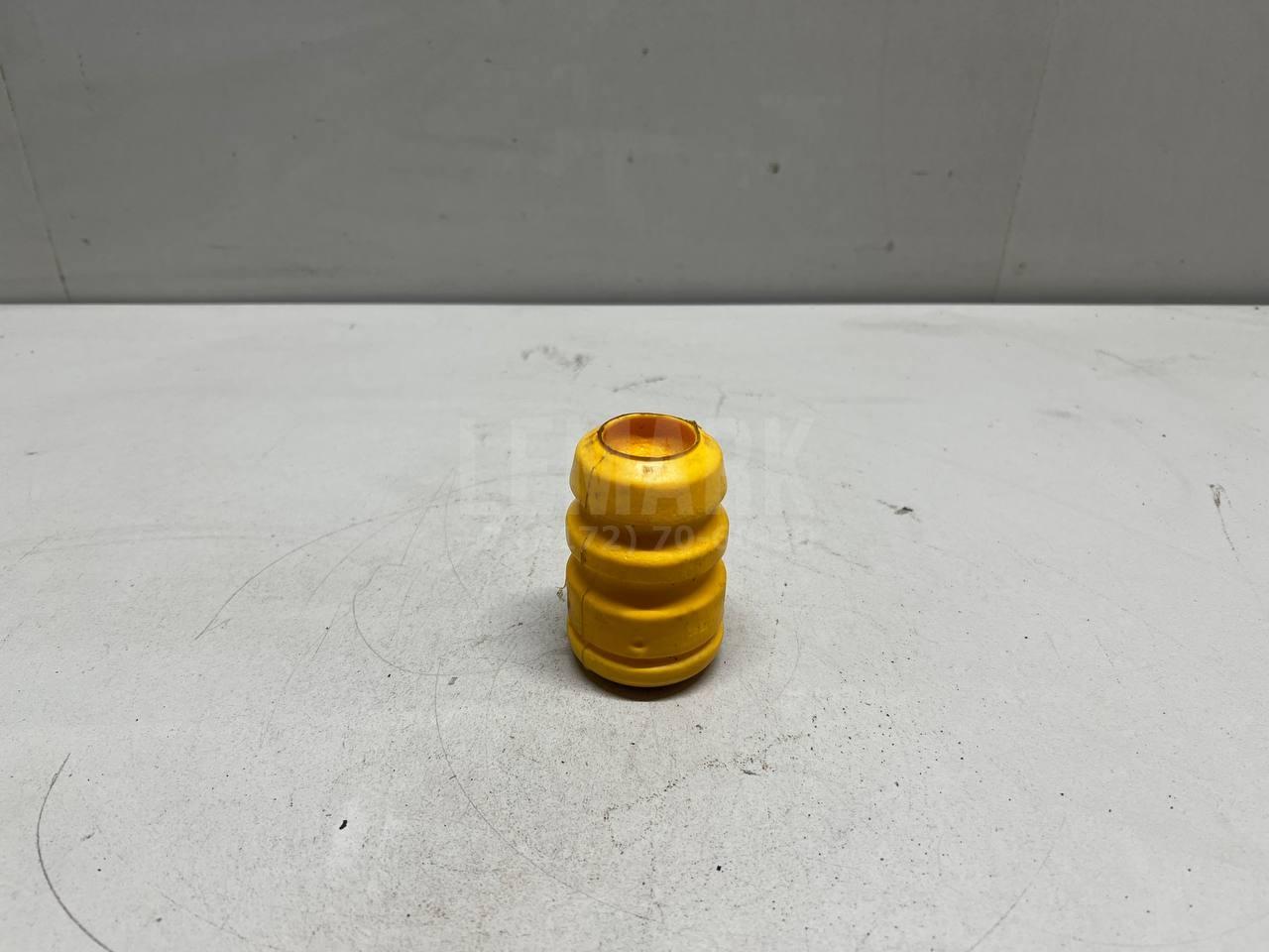 Отбойник переднего амортизатора 483310R020 Toyota