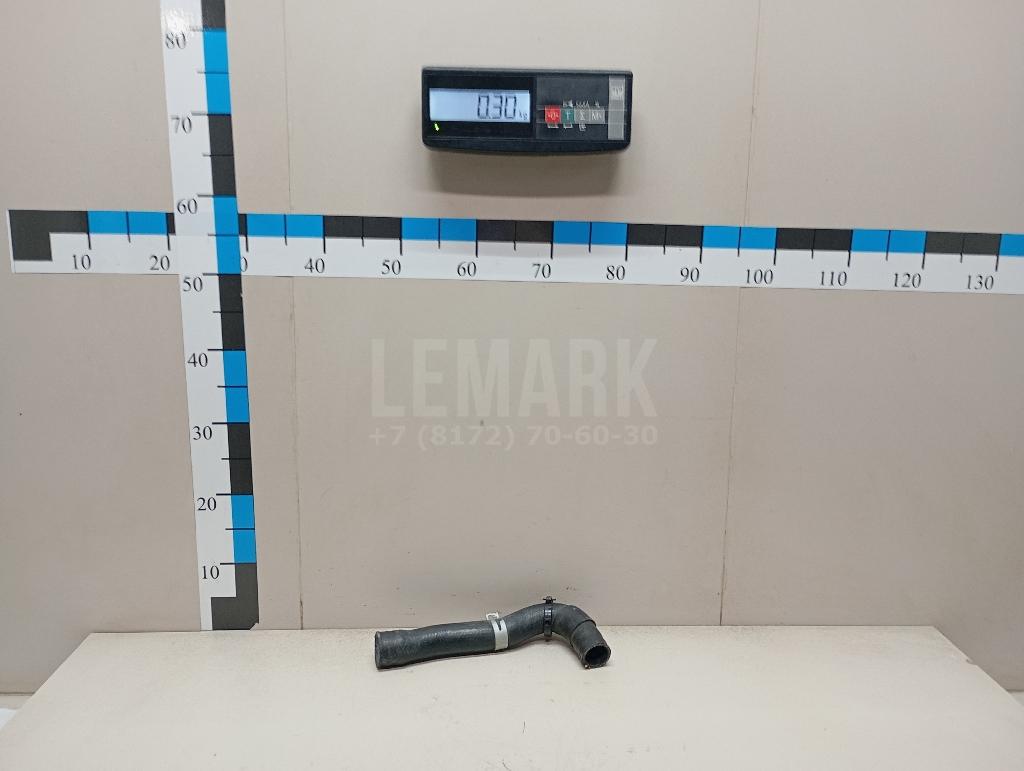 Патрубок радиатора 1657137130 Toyota