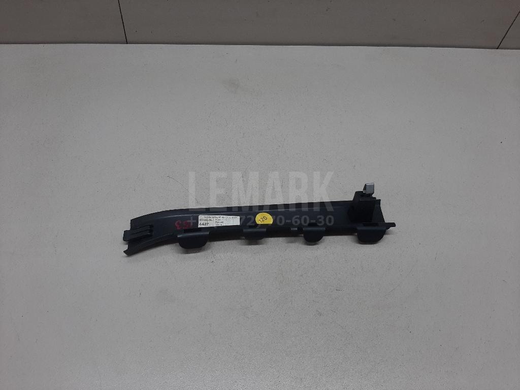 Обшивка стойки для  BMW 2-serie F45/F46 Tourer 2015-2022