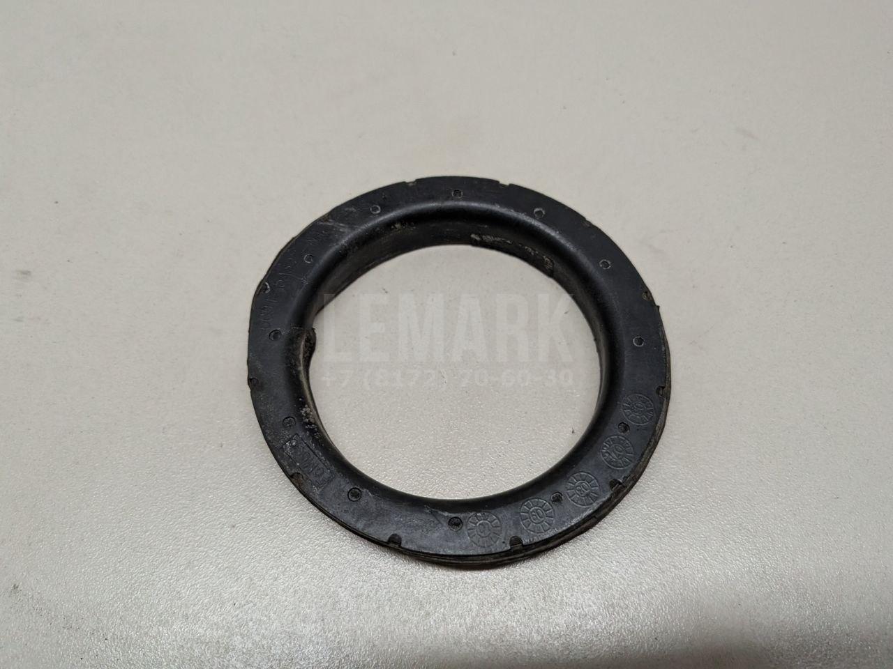 Проставка под переднюю пружину LR005874 Land Rover