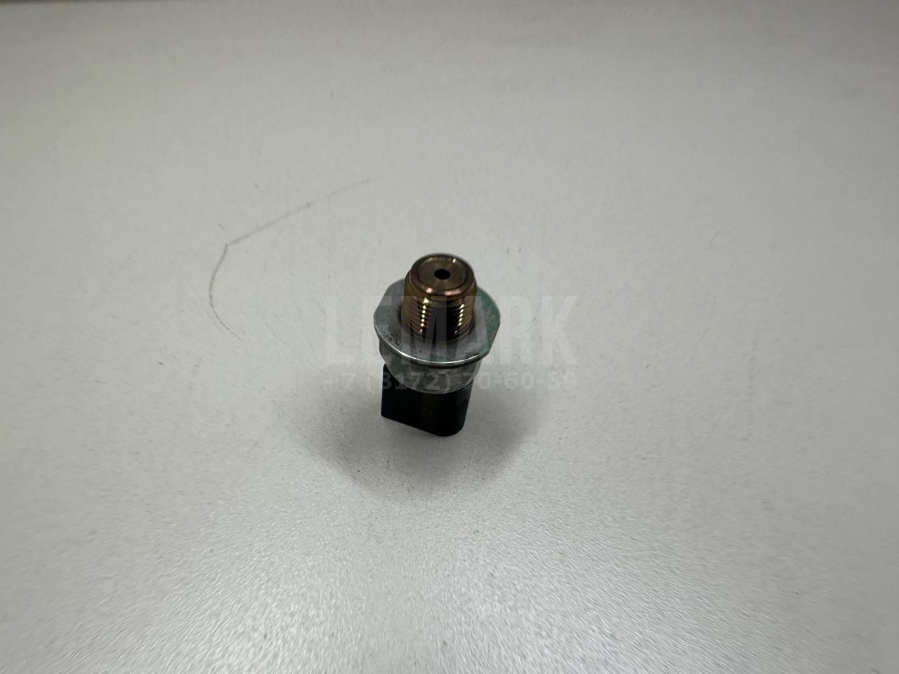Датчик давления топлива 04L906054 VAG