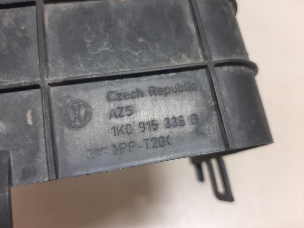 Корпус аккумулятора для  Audi 80/90 [B3] 1986-1991