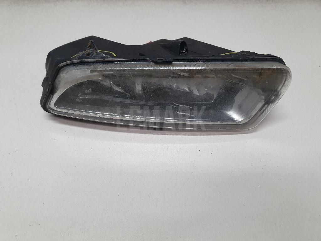 Фара противотуманная левая 6R0941061D VAG