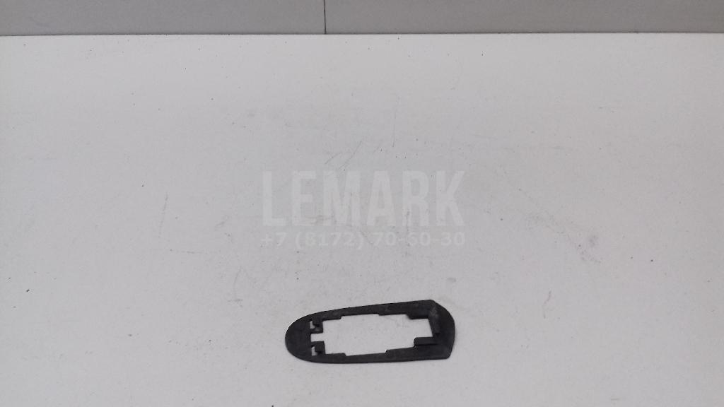 Прокладка ручки двери 1382020 Ford