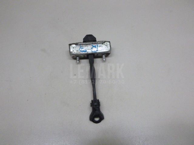 Ограничитель двери 6863060120 Toyota