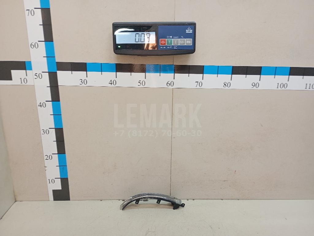 Повторитель в зеркало 7P6949102 VAG