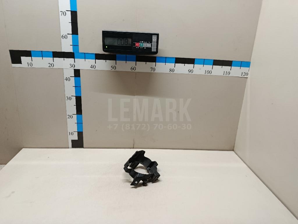 Кронштейн фары противотуманной левой 26915JD000 Nissan