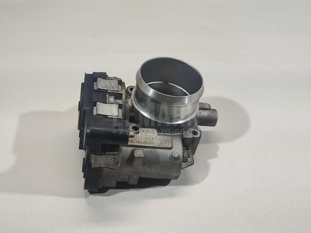 Заслонка дроссельная электрическая 03C133062AA VAG
