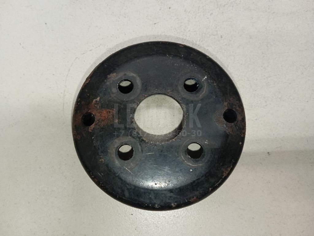 Шкив водяного насоса (помпы) 1617328020 Toyota