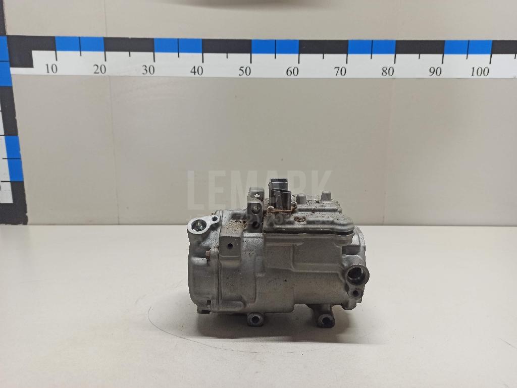 Компрессор кондиционера 8837033030 Toyota