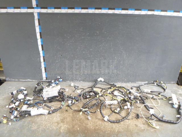 Проводка (коса) 8216160G70 Toyota
