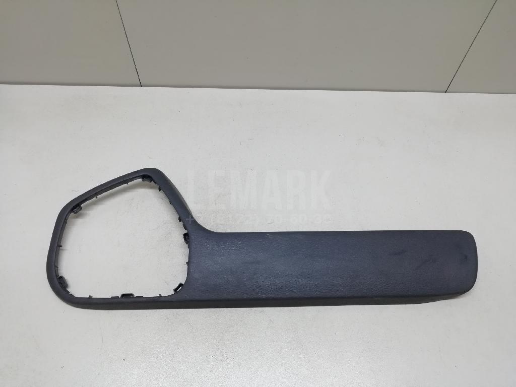 Накладка (кузов внутри) 1U4867134A47H VAG