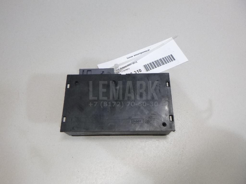 Блок электронный 13187911 GM