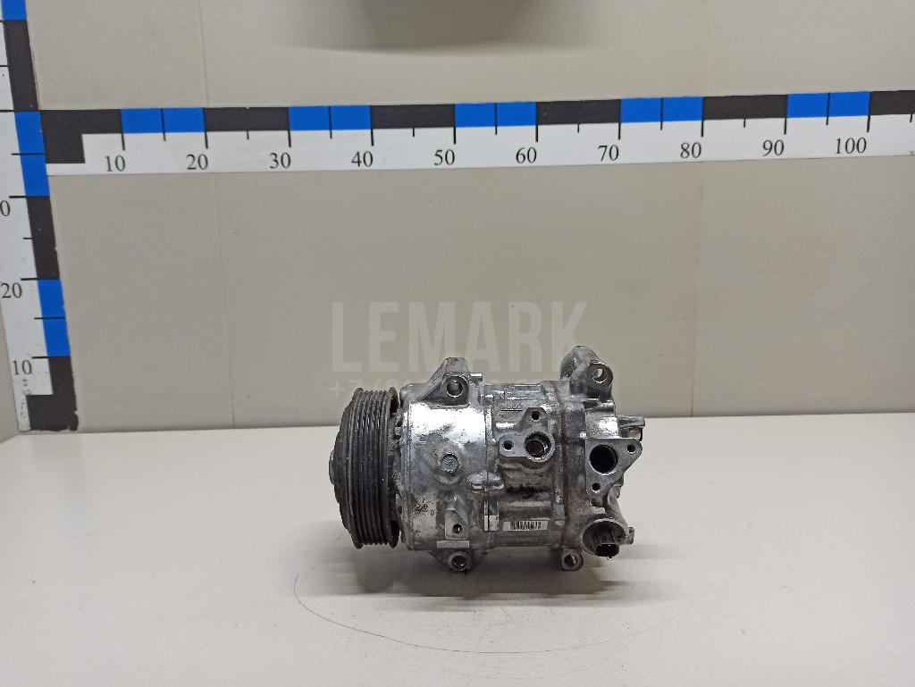 Компрессор кондиционера 8831058021 Toyota