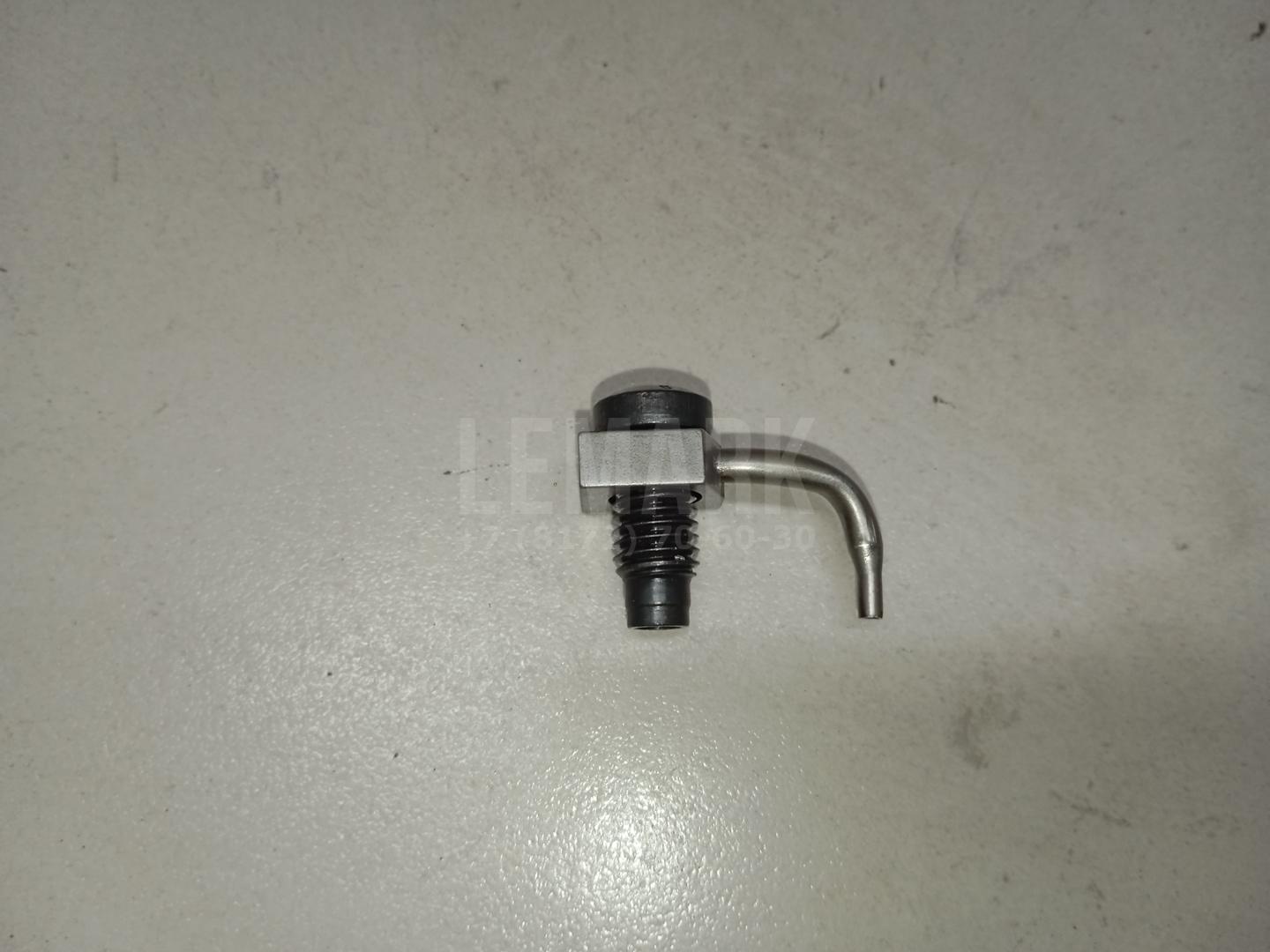 Форсунка масляная 05L103157B VAG