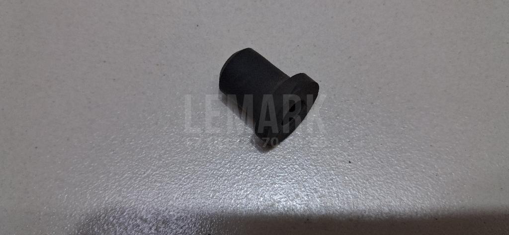 Подушка радиатора 1671628010 Toyota