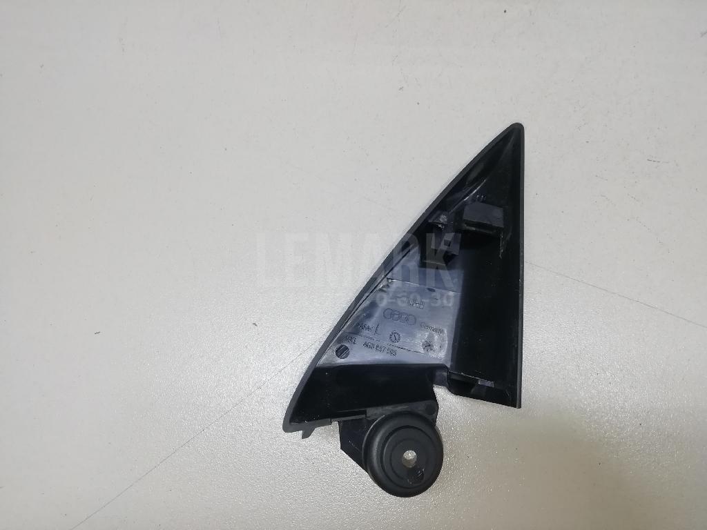Крышка зеркала внутренняя левая для  Audi V8 1988-1994