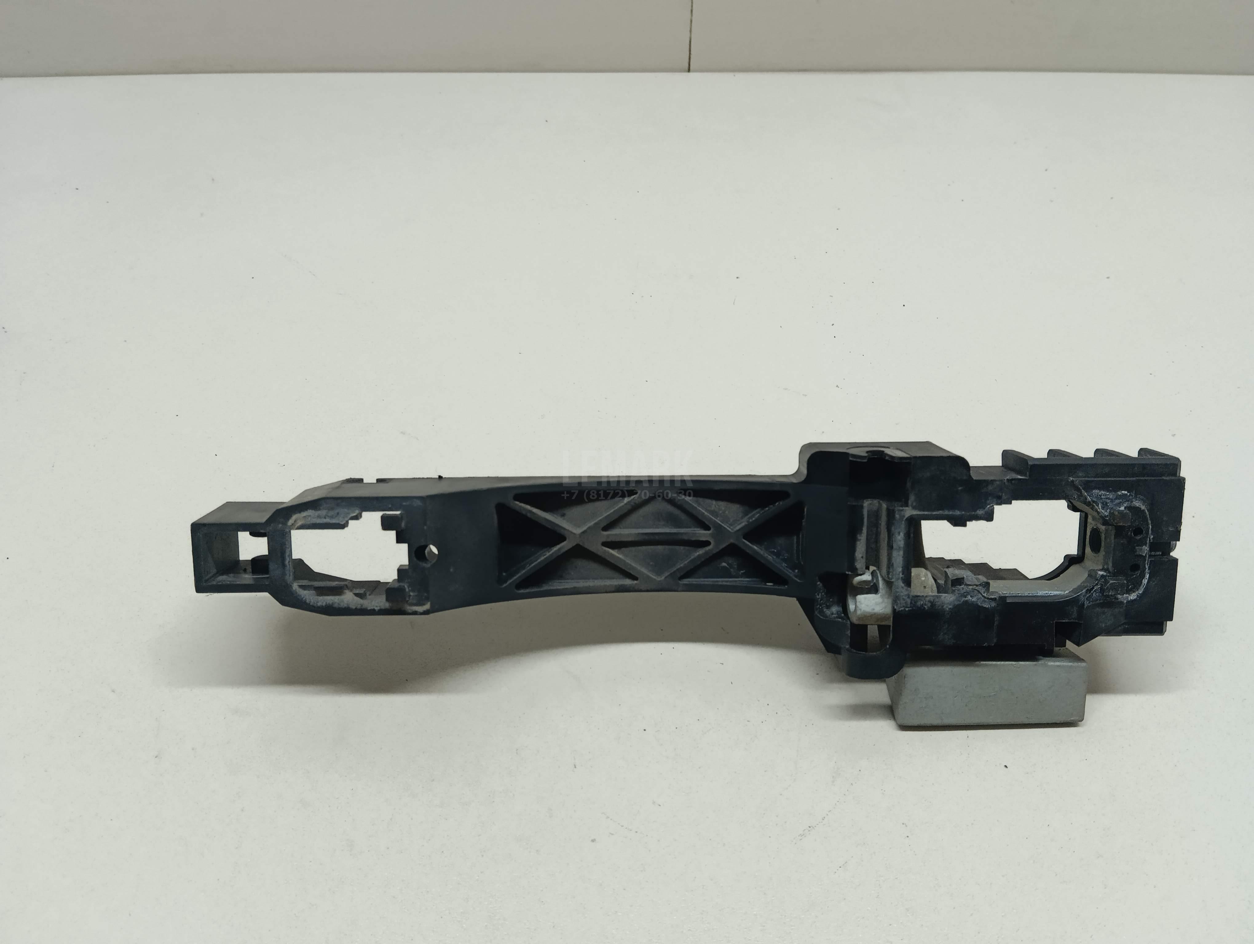 Кронштейн ручки 80610EB300 Nissan