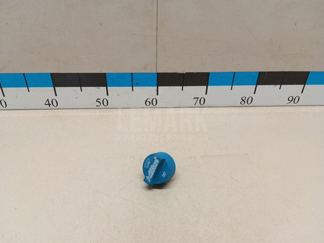 Крышка бака для AdBlue 16197485924 BMW