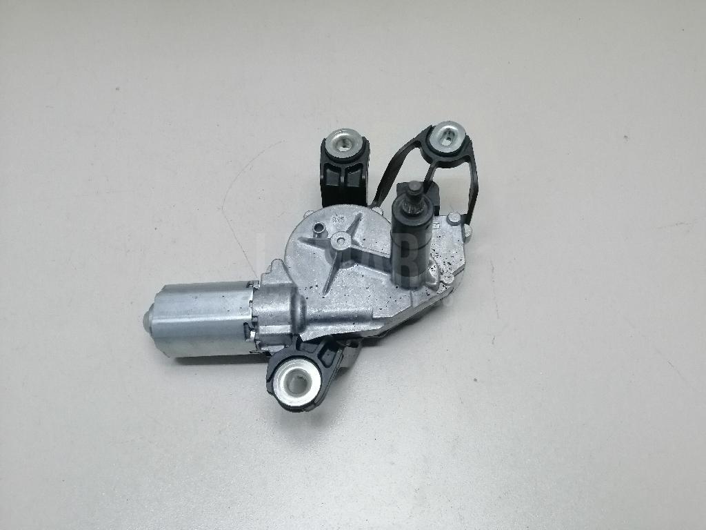 Моторчик стеклоочистителя задний 5K6955711B VAG