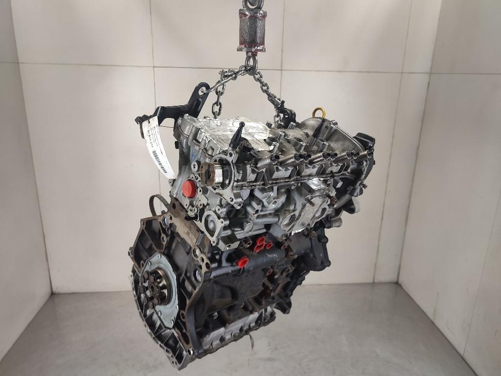 Двигатель 06K100033B VAG