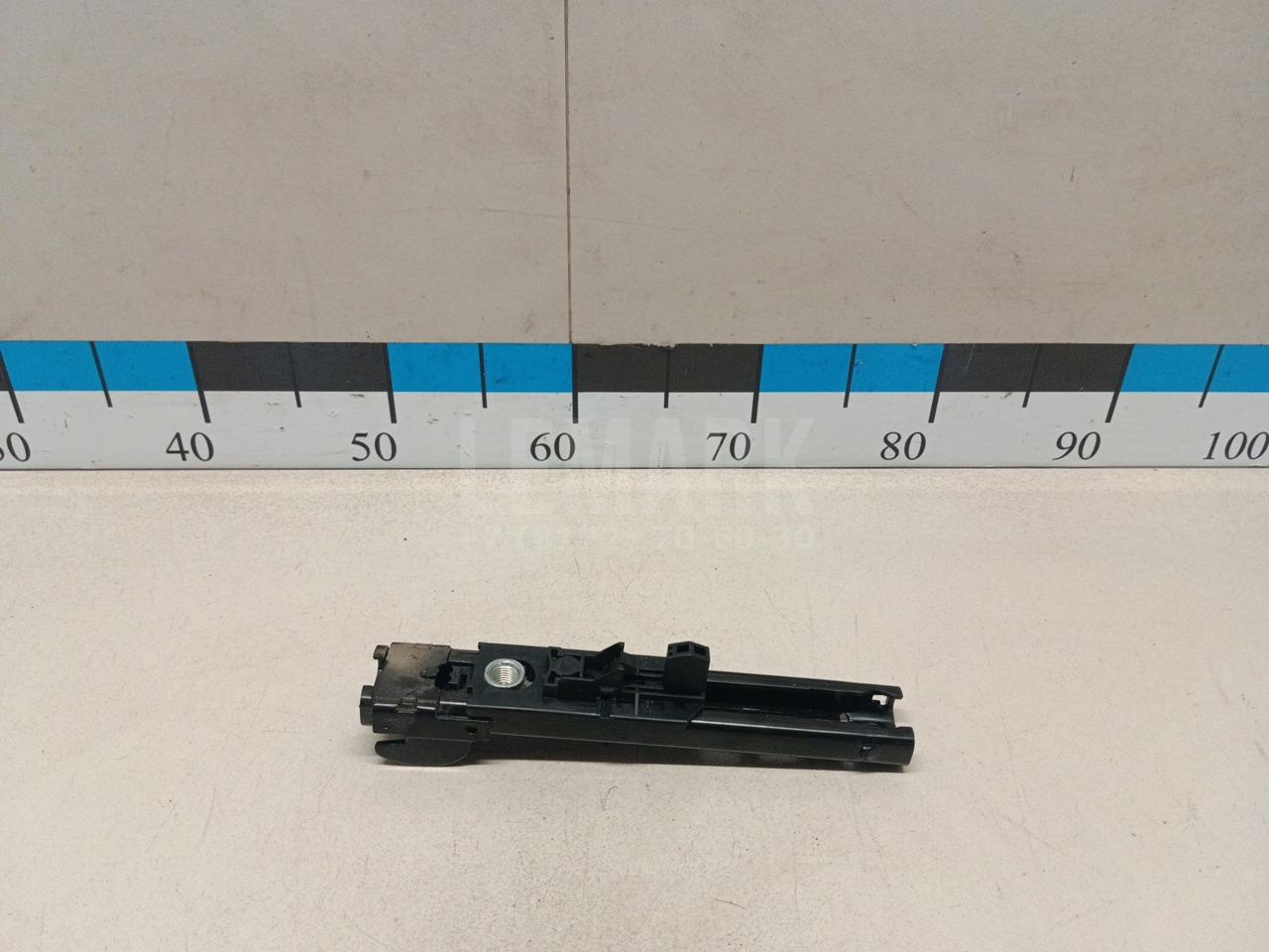 Механизм регулировки ремня безопасности 1T0857819B VAG