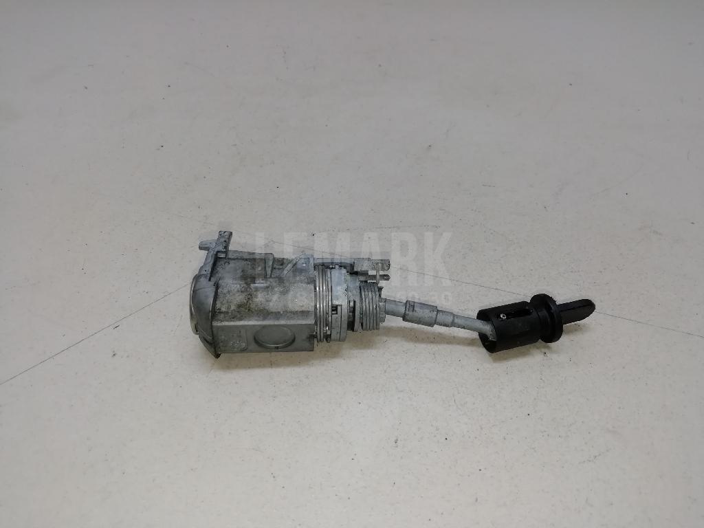 Вставка замка двери лев. для  Audi A6 [C6,4F] 2004-2011