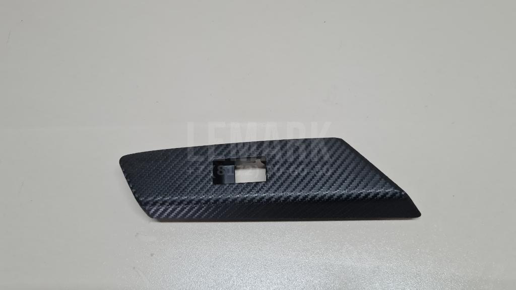 Накладка декоративная 7427142030C0 Toyota