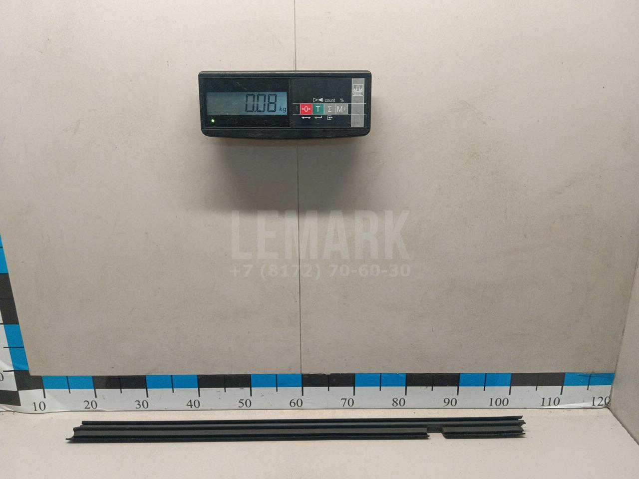 Накладка стекла заднего левого 3C5839471B5AP VAG