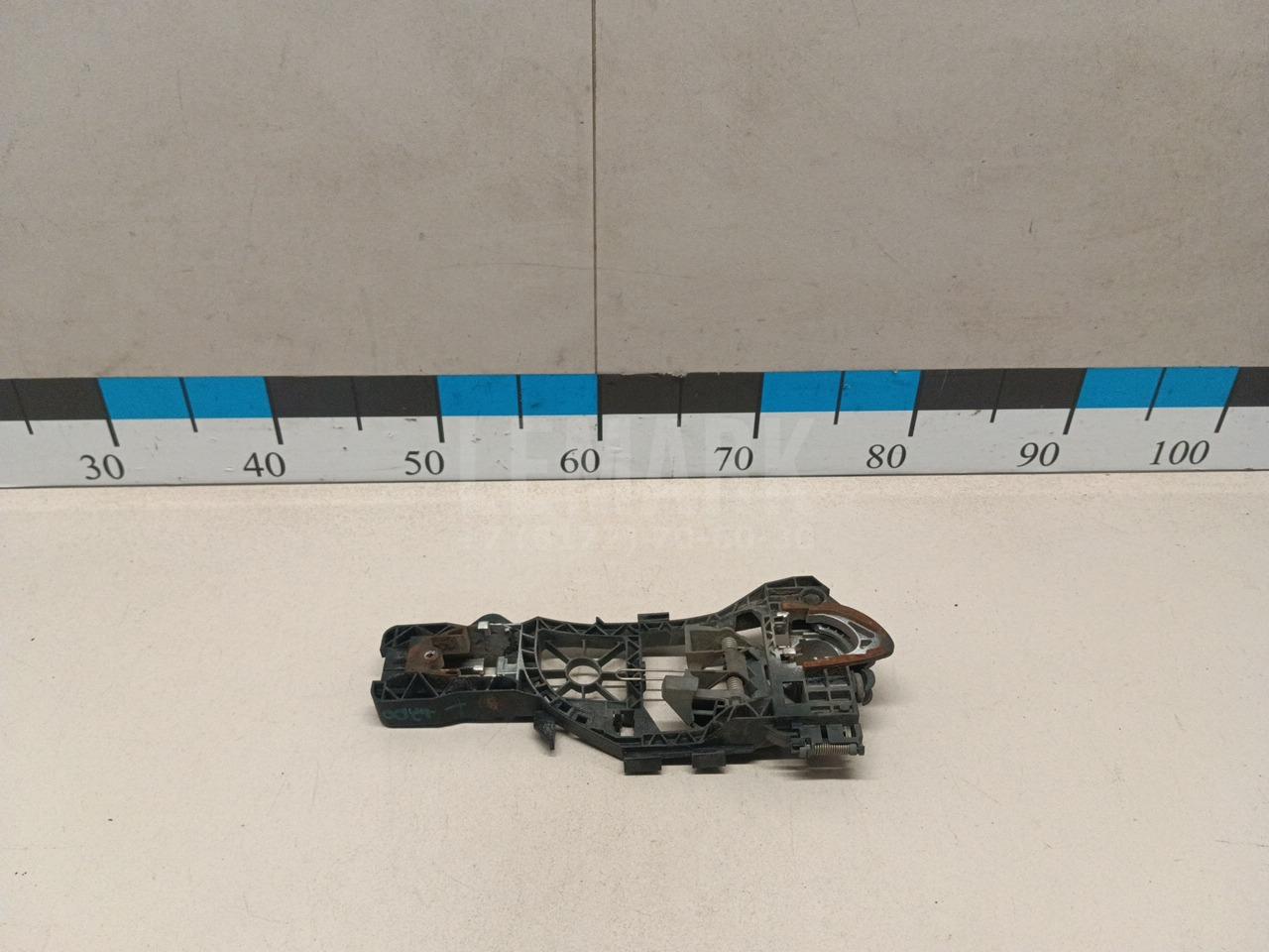 Кронштейн ручки 3C0837886J VAG