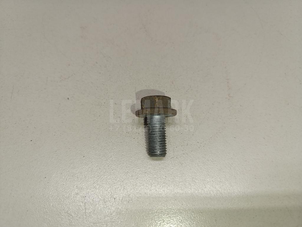 Болт WHT003468 VAG