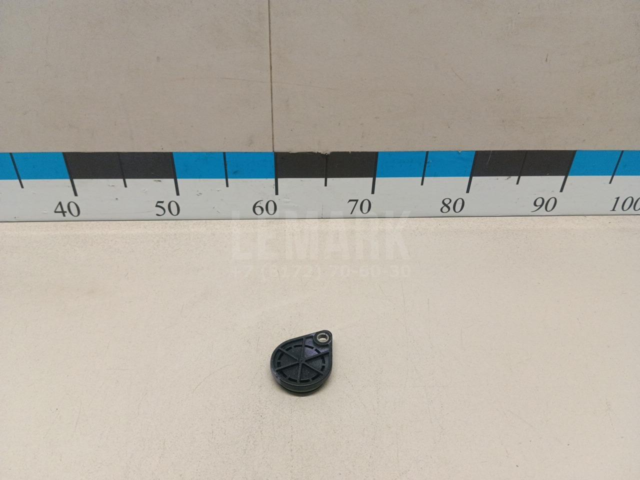 Крышка распредвала 04C103335 VAG