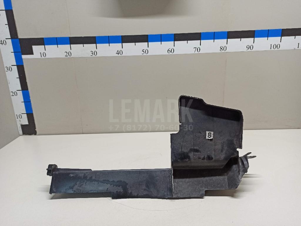 Воздуховод радиатора левый 62823BR20A Nissan