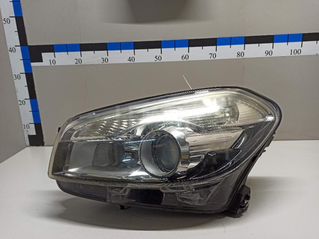 Фара левая 26060BR01B Nissan