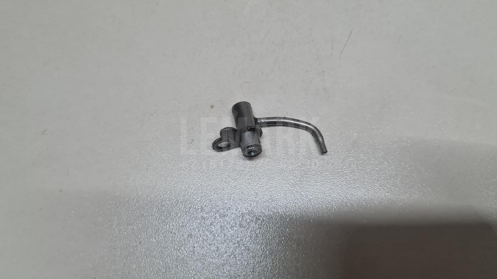 Форсунка масляная 157080R011 Toyota