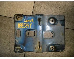 Крепление АКБ (корпус/подставка) для Daewoo Lanos 1997-2009 б/у состояние отличное