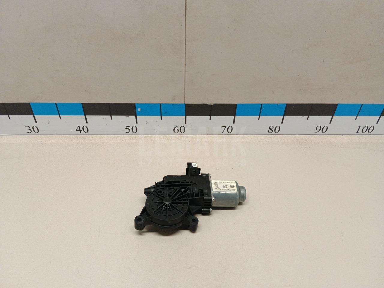 Моторчик стеклоподъемника 6R0959812M VAG
