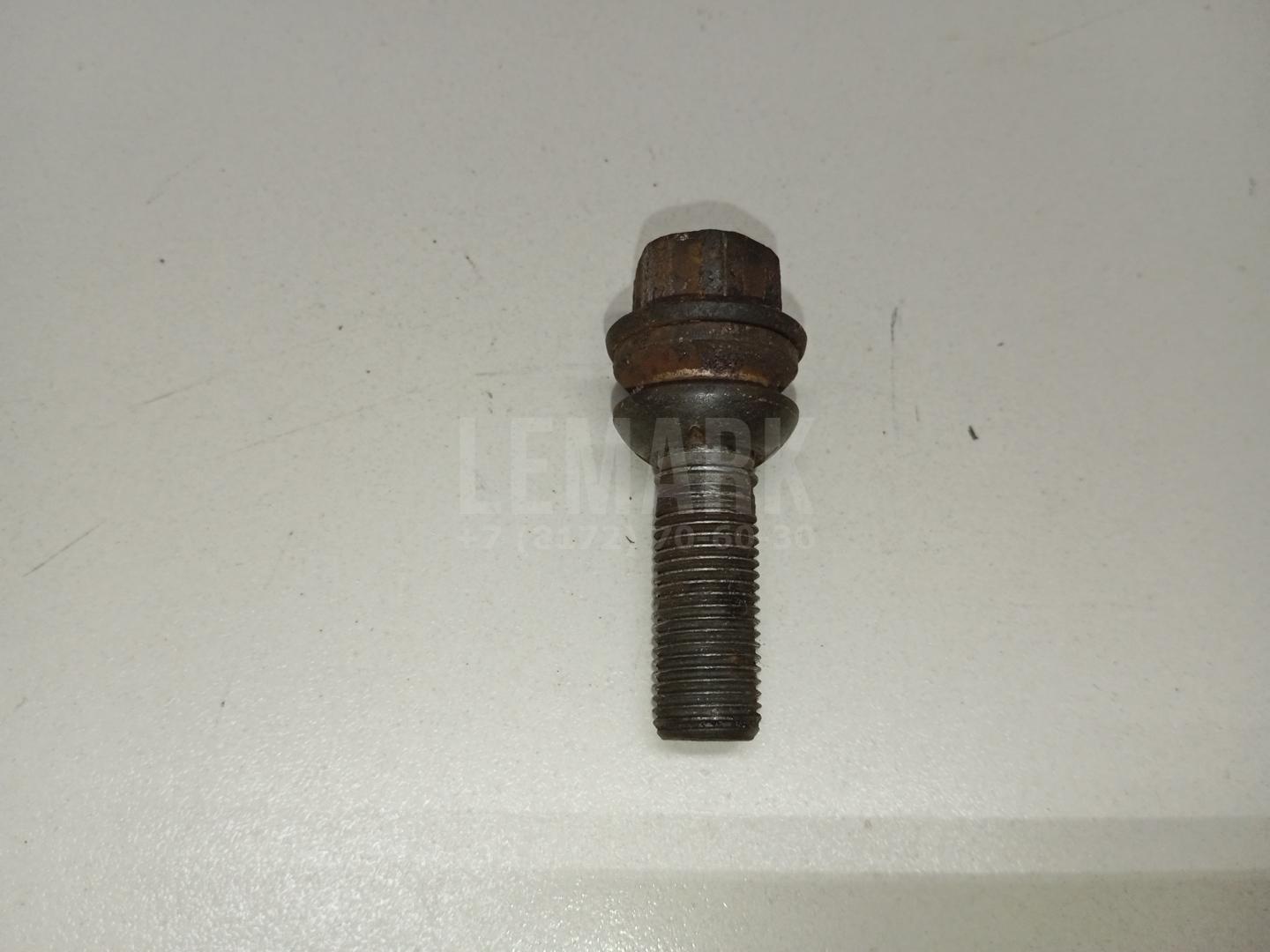 Болт колесный WHT002529 VAG